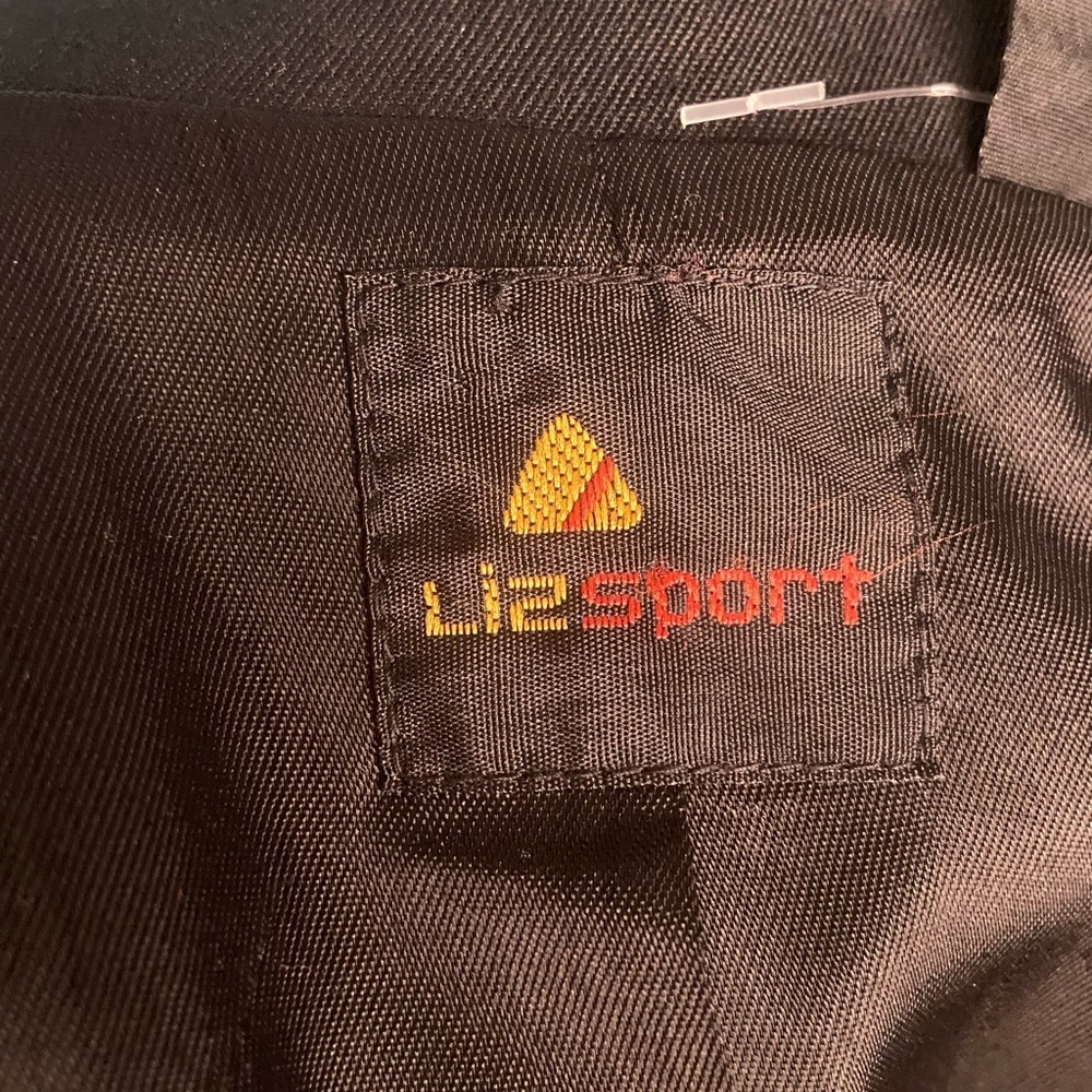 Liz sport: womens black vintage blazer - Picture 4 of 5